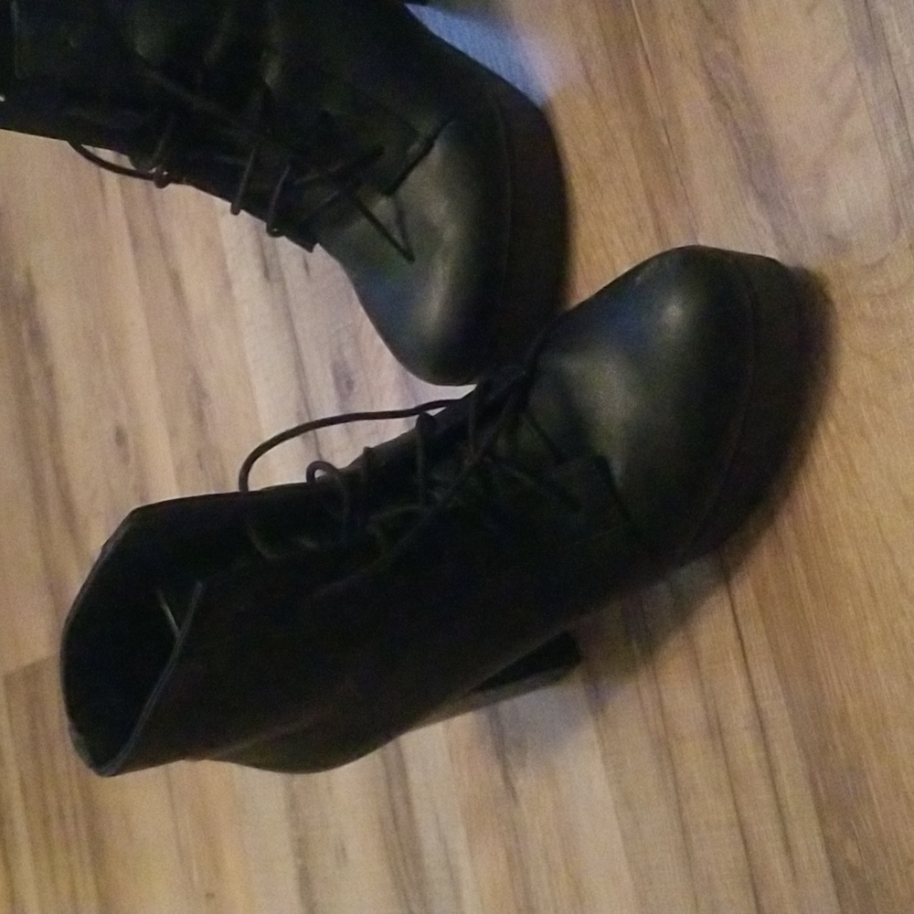 Heel booties - Picture 2 of 3